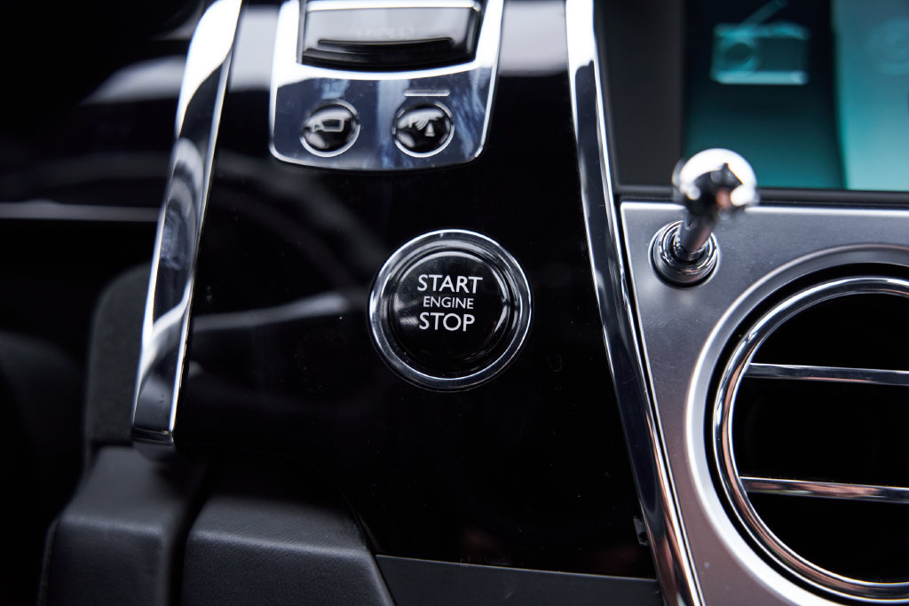 Used 2015 Rolls-Royce Wraith RWD image 62