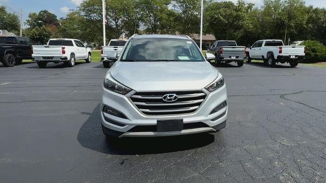Used 2017 Hyundai Tucson Sport FWD image 3