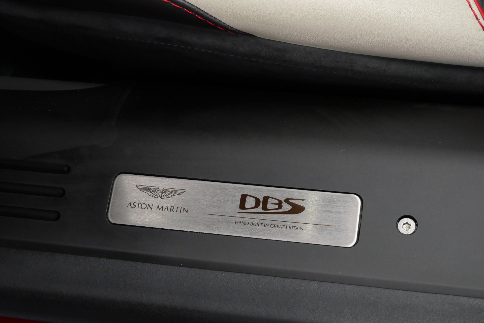 Used 2023 Aston Martin DBS Superleggera Volante image 37