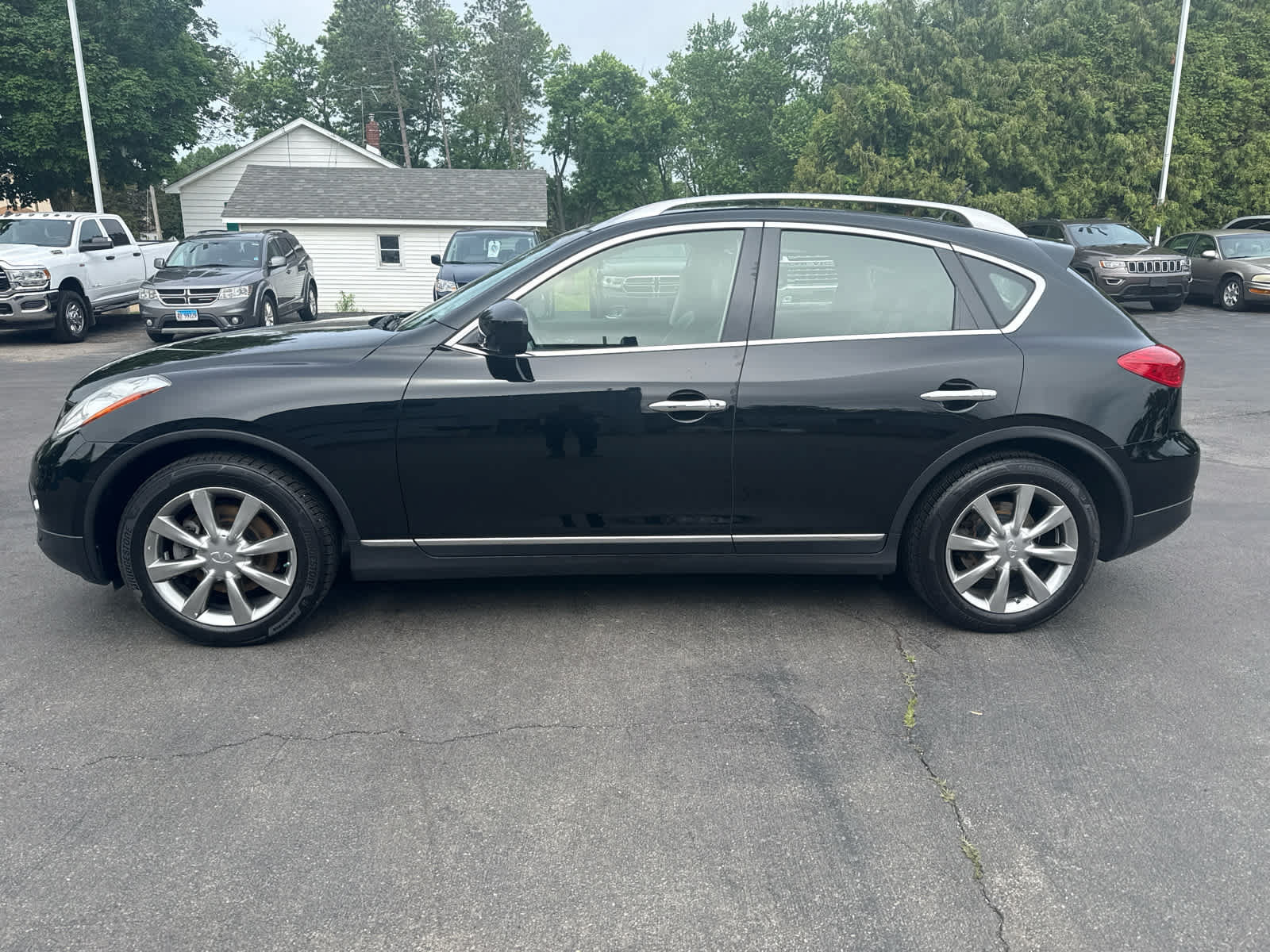 Used 2013 INFINITI EX37 Journey w/ Premium Pkg AWD/4WD image 6