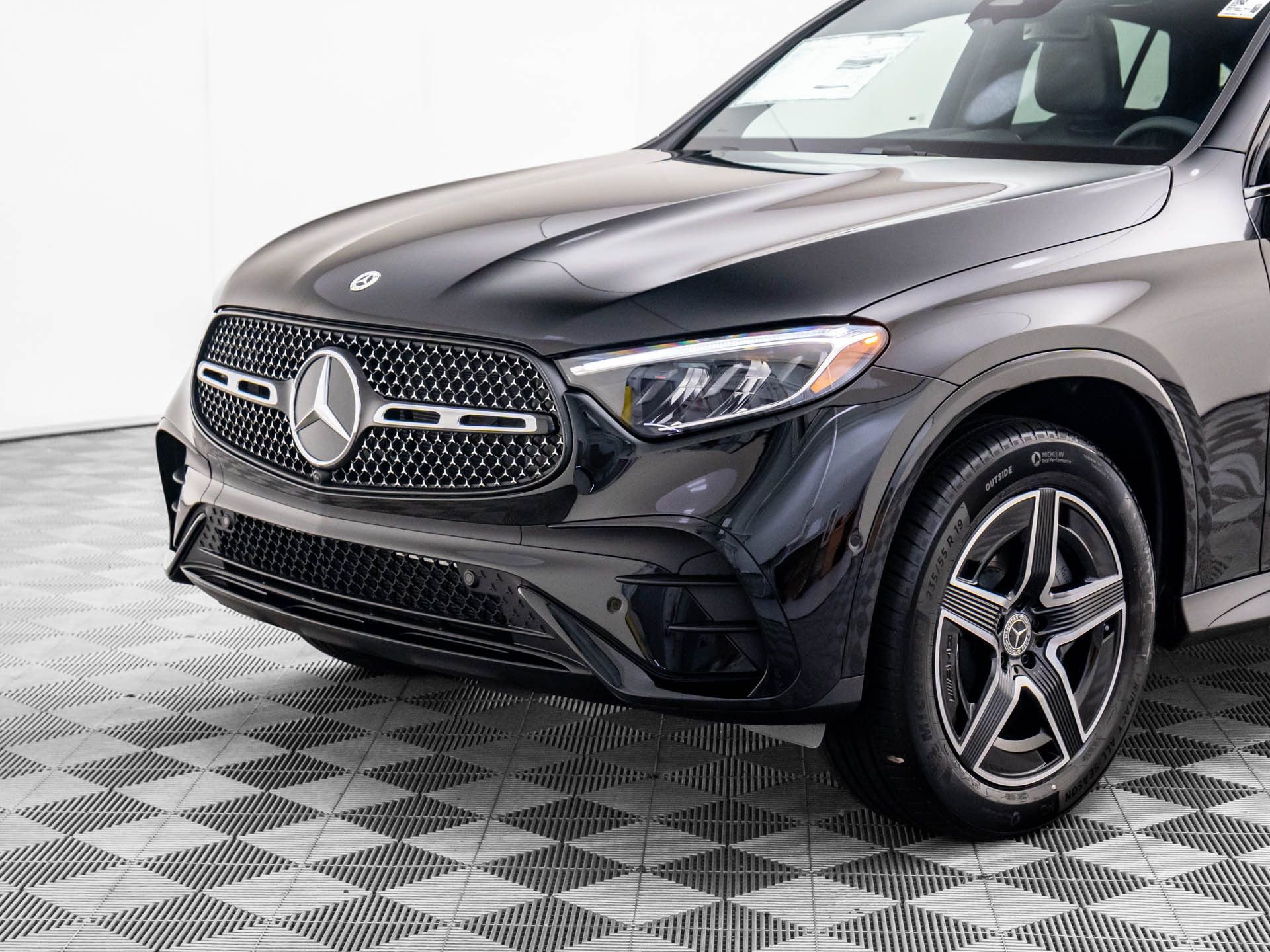 New 2026 Mercedes-Benz GLC 300 4MATIC image 36