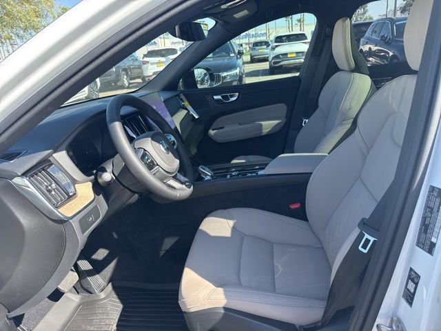 New 2026 Volvo XC60 B5 Plus w/ Protection Package Premier image 10