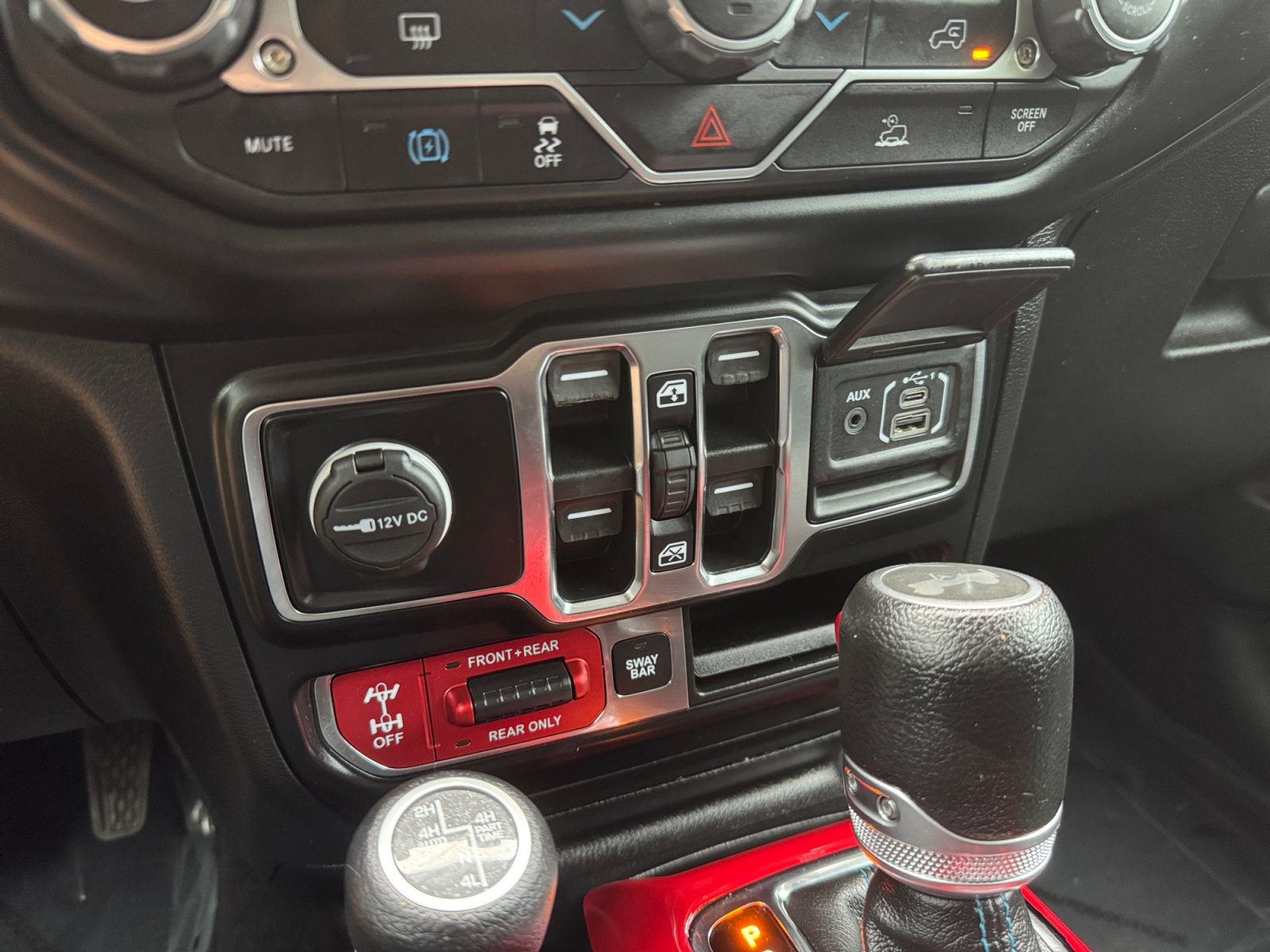 Used 2021 Jeep Wrangler Unlimited Rubicon 4xe AWD/4WD image 20
