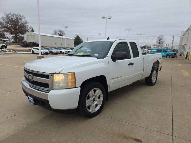 Used 2008 Chevrolet Silverado 1500 LT w/ All Star Edition image 4