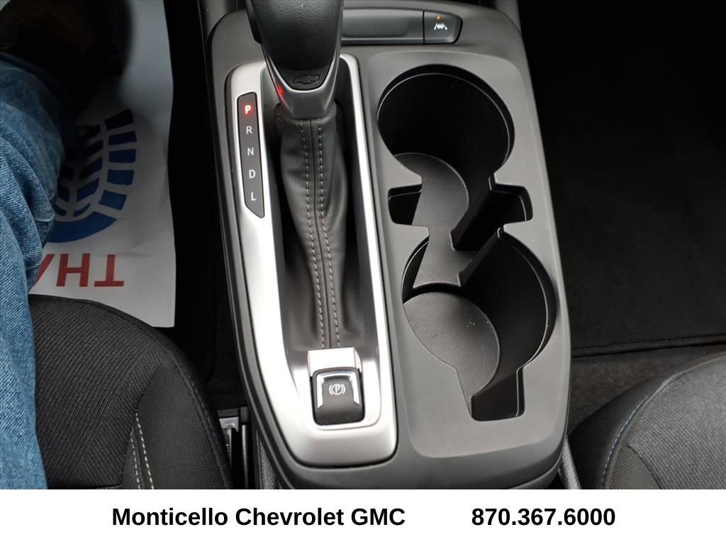 Used 2025 Chevrolet Trax LS w/ Driver Confidence Package image 12