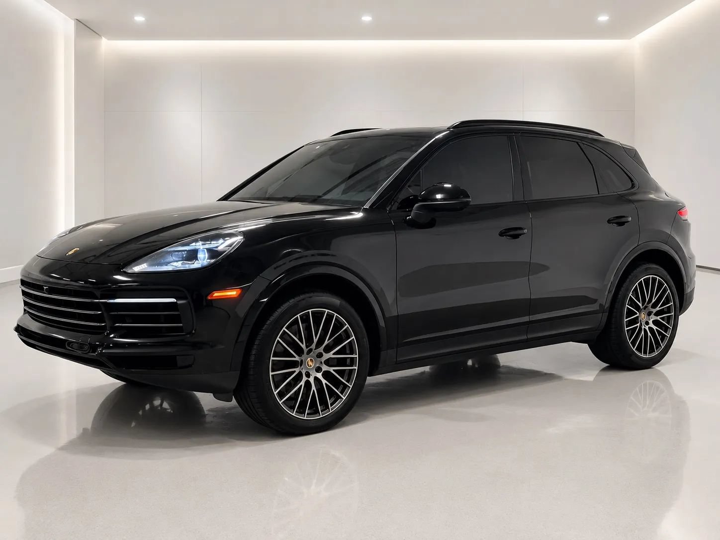 Used 2023 Porsche Cayenne S Platinum AWD/4WD image 6
