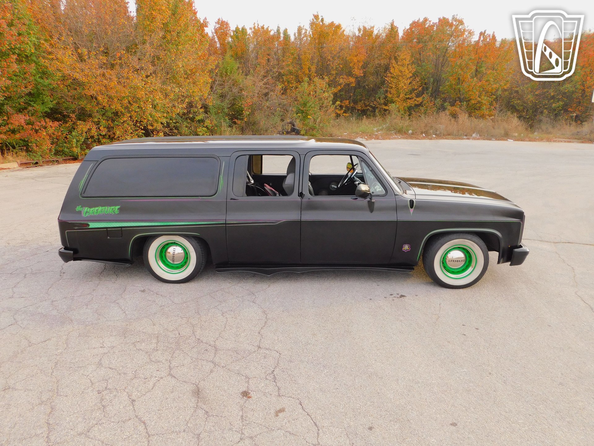 Used 1988 Chevrolet Suburban 2WD image 30