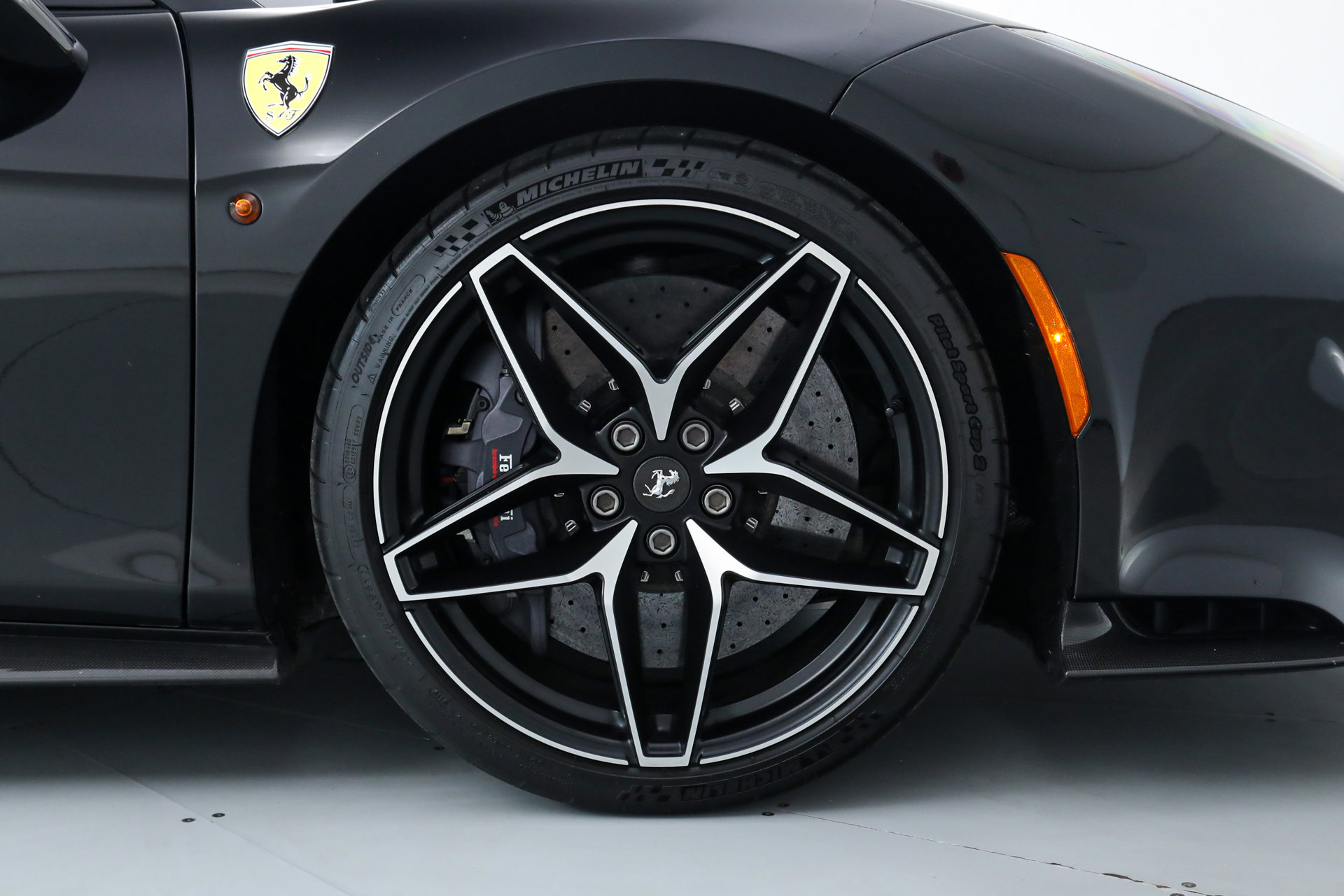 Certified 2019 Ferrari 488 Pista Spider image 40