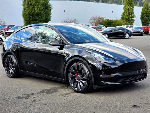 Used 2023 Tesla Model Y Performance image 1