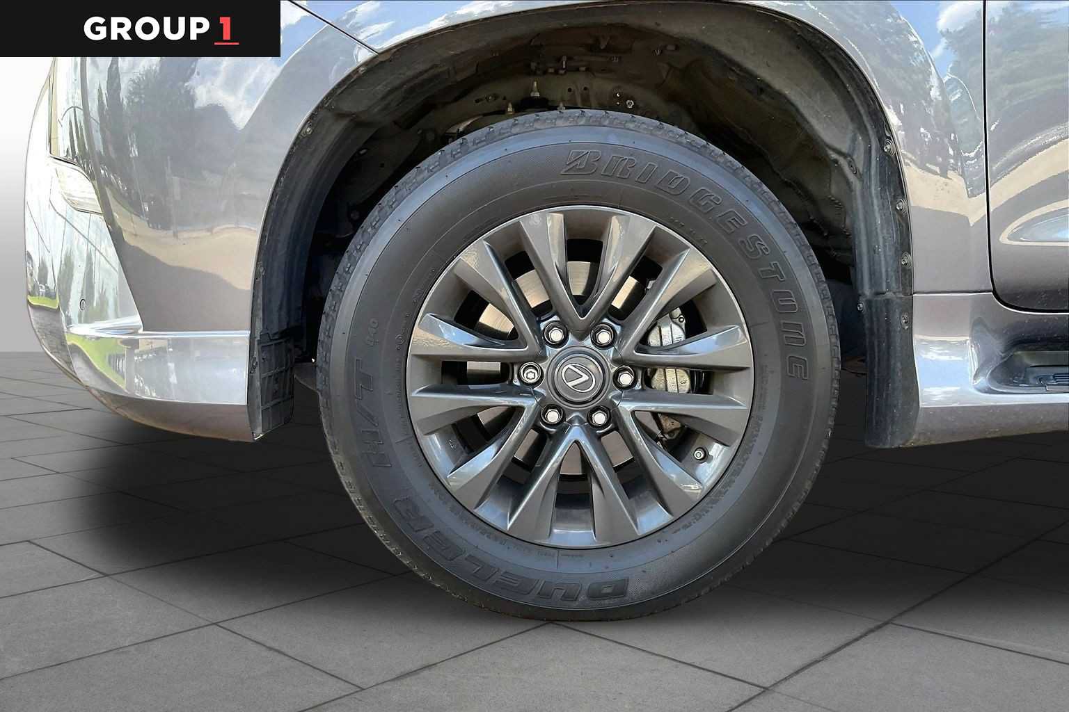 Used 2023 Lexus GX 460 Premium w/ Premium Package AWD/4WD image 9
