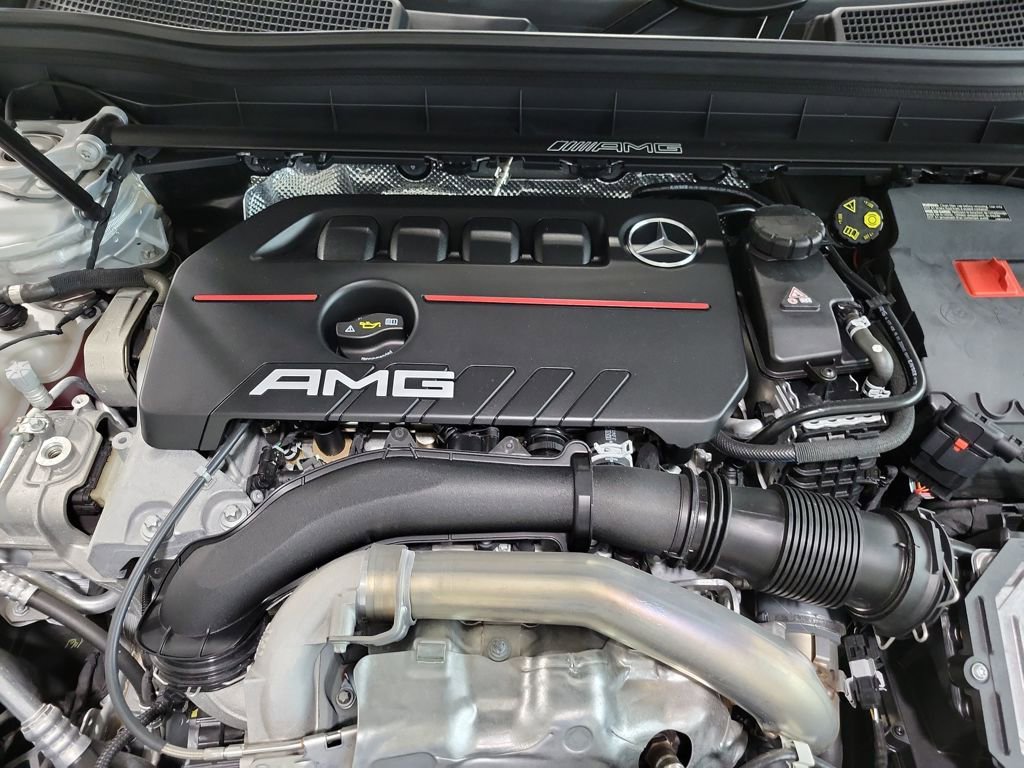 Used 2024 Mercedes-Benz GLB 35 AMG 4MATIC image 49