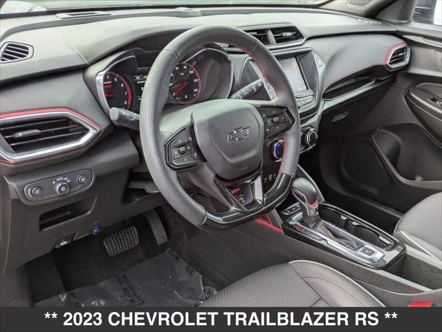 Used 2023 Chevrolet TrailBlazer RS image 11