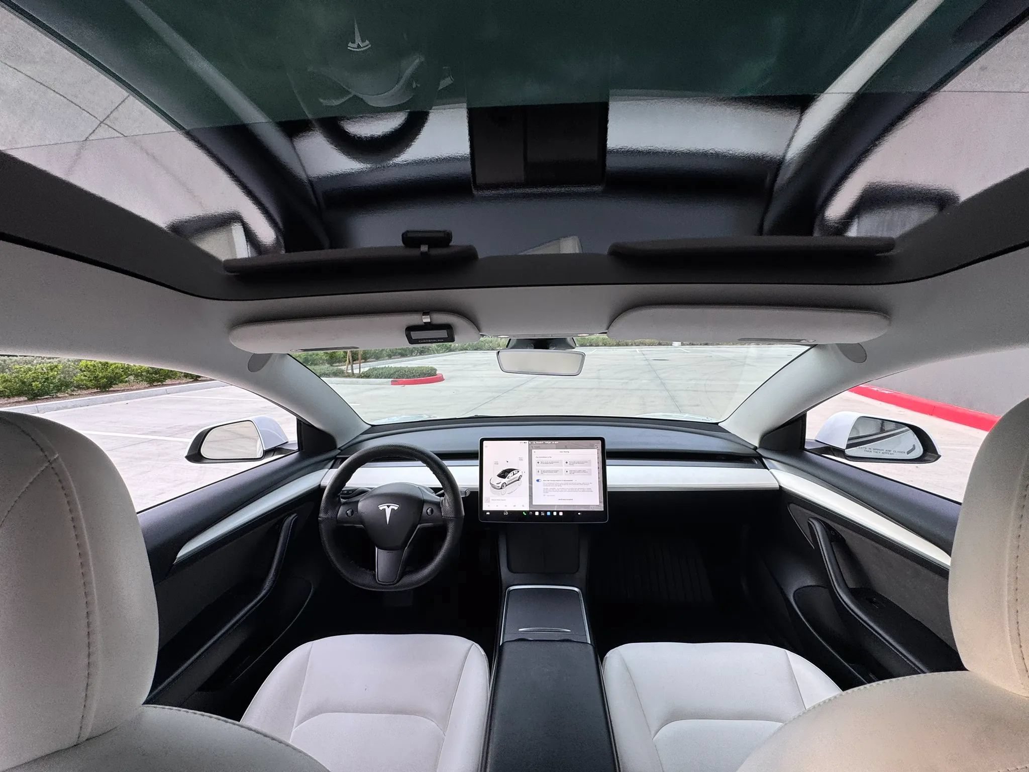 Used 2022 Tesla Model 3 Standard Range RWD image 7