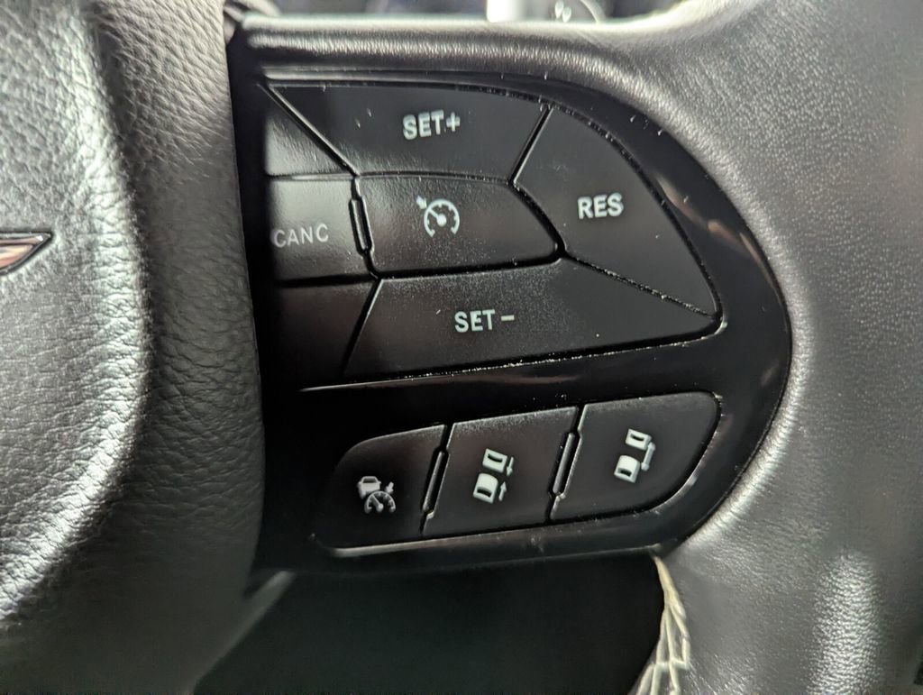 Certified 2022 Chrysler 300 S w/ Safetytec Plus Group image 15