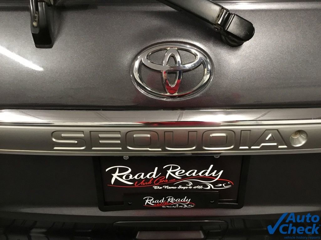 Used 2016 Toyota Sequoia Limited w/ Safety & Convenience Package image 25