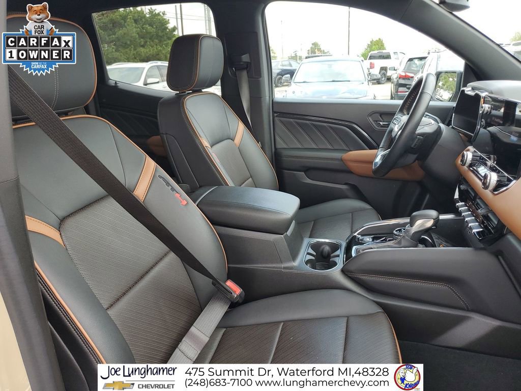 Certified 2023 GMC Canyon AT4 w/ AT4 Premium Package AWD/4WD image 29