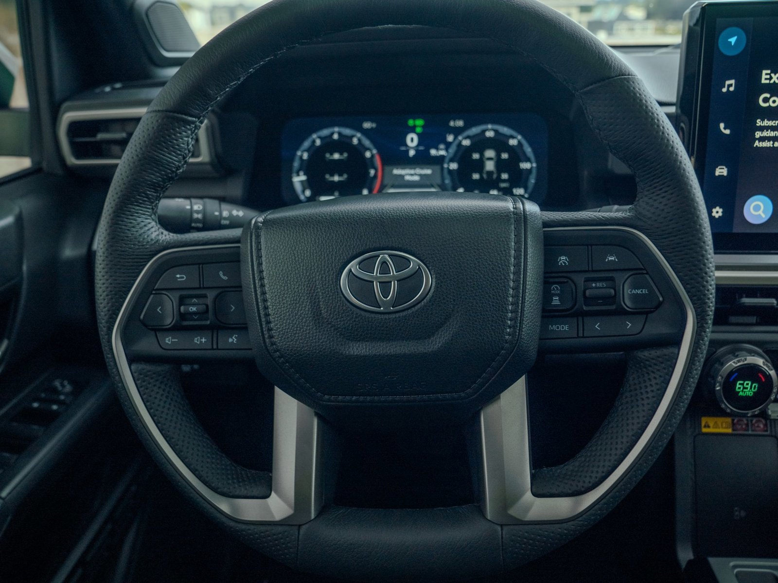 Used 2024 Toyota Tacoma TRD Off-Road w/ TRD Off Road Premium Package AWD/4WD image 25