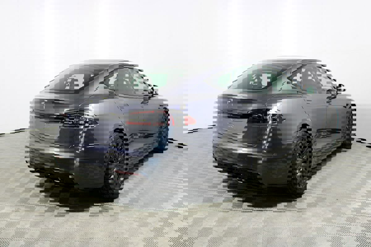 Used 2021 Tesla Model S Long Range AWD/4WD image 36