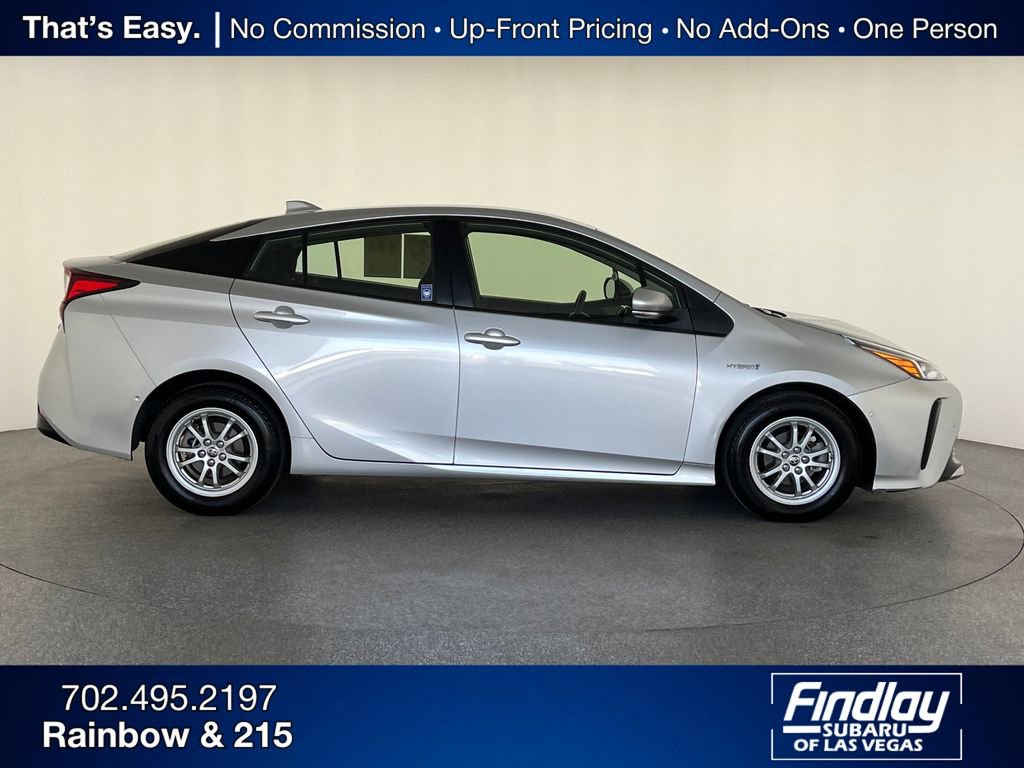 Used 2021 Toyota Prius LE image 8