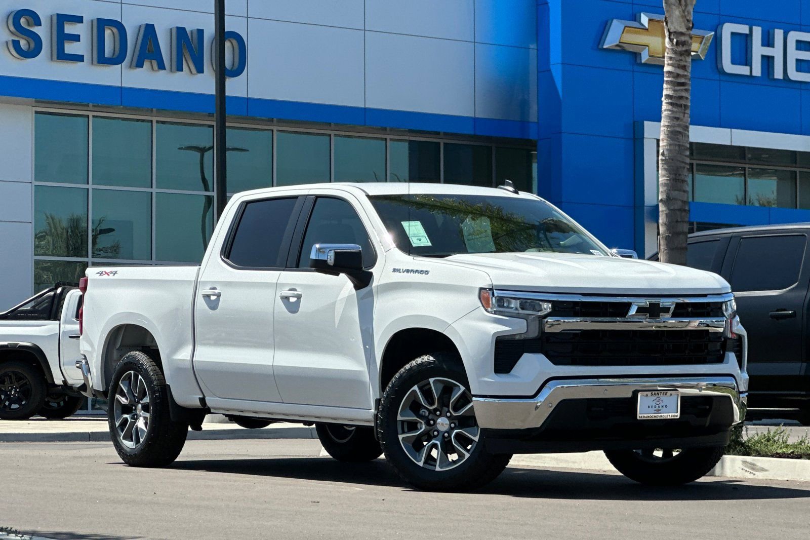 New 2026 Chevrolet Silverado 1500 LT w/ Safety Package AWD/4WD image 2