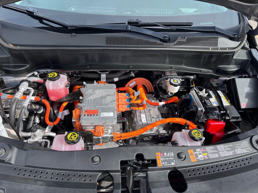 Used 2023 Chevrolet Bolt EUV LT image 26