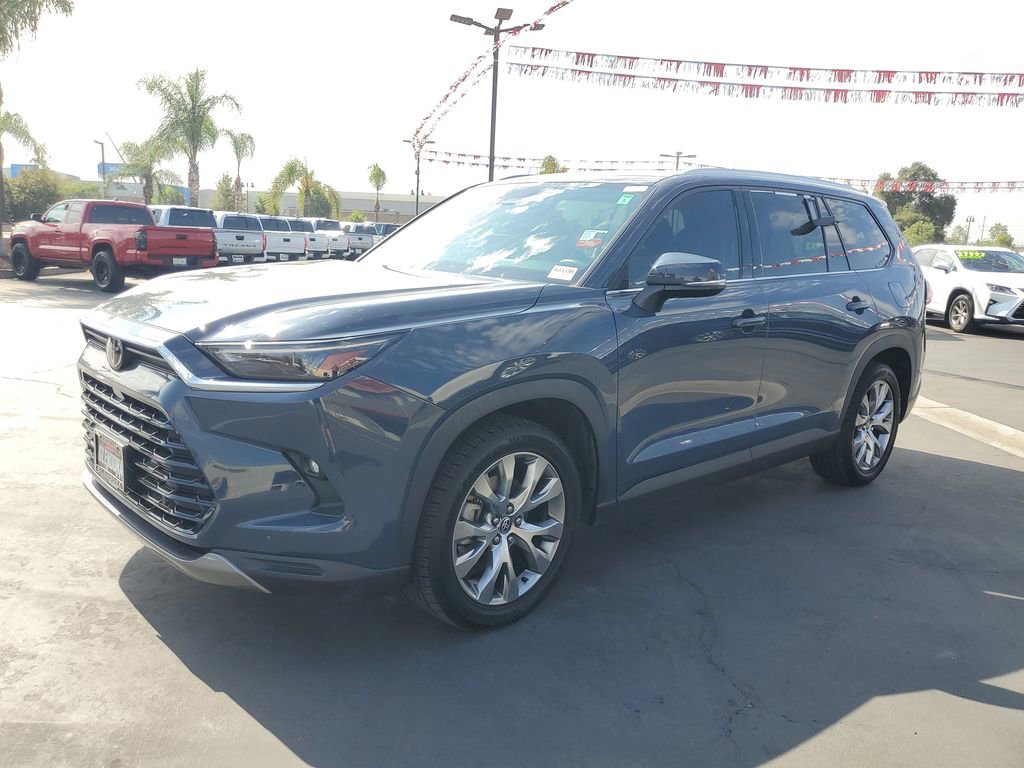 Used 2024 Toyota Grand Highlander AWD image 7