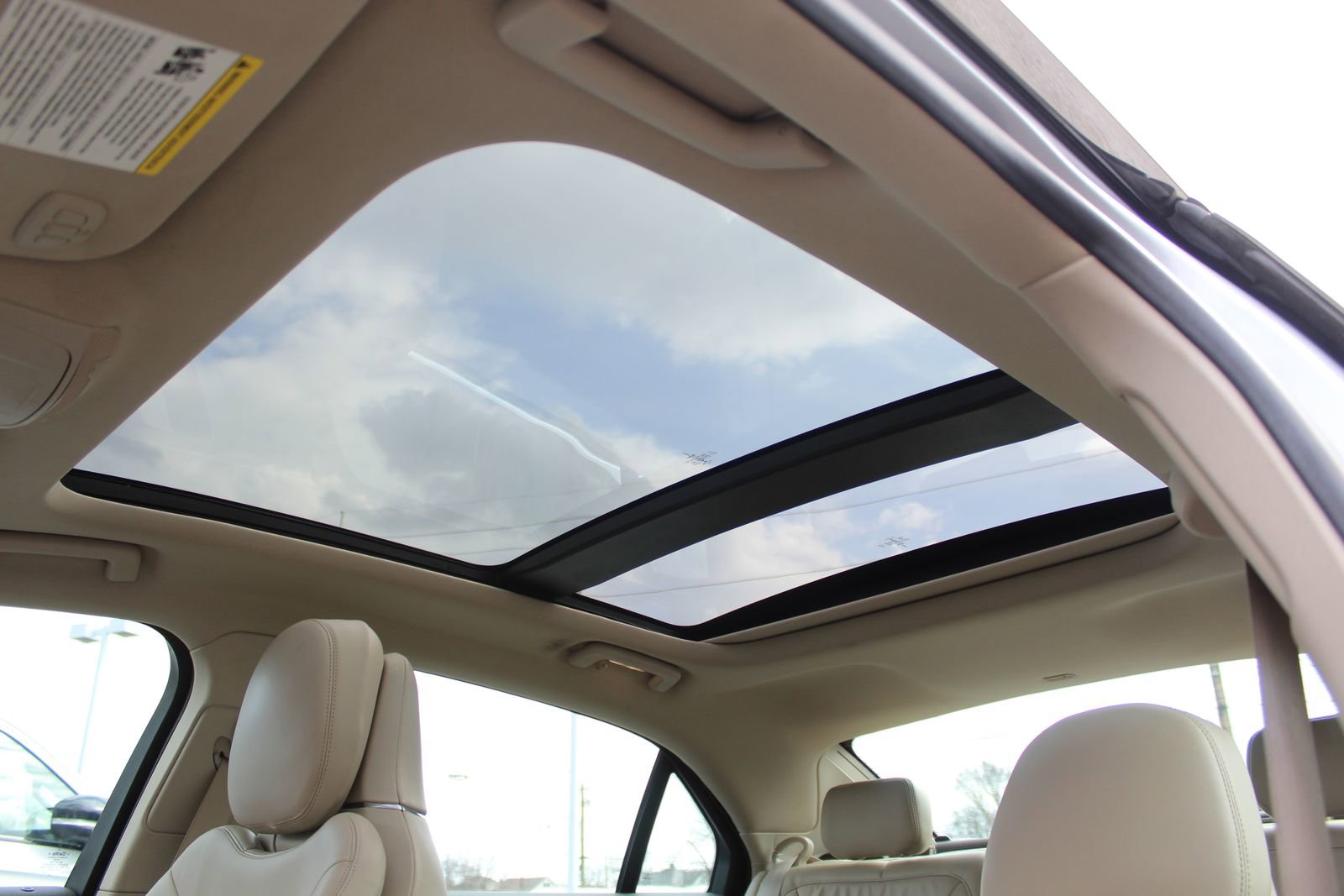 Used 2020 Lincoln Continental Reserve image 21