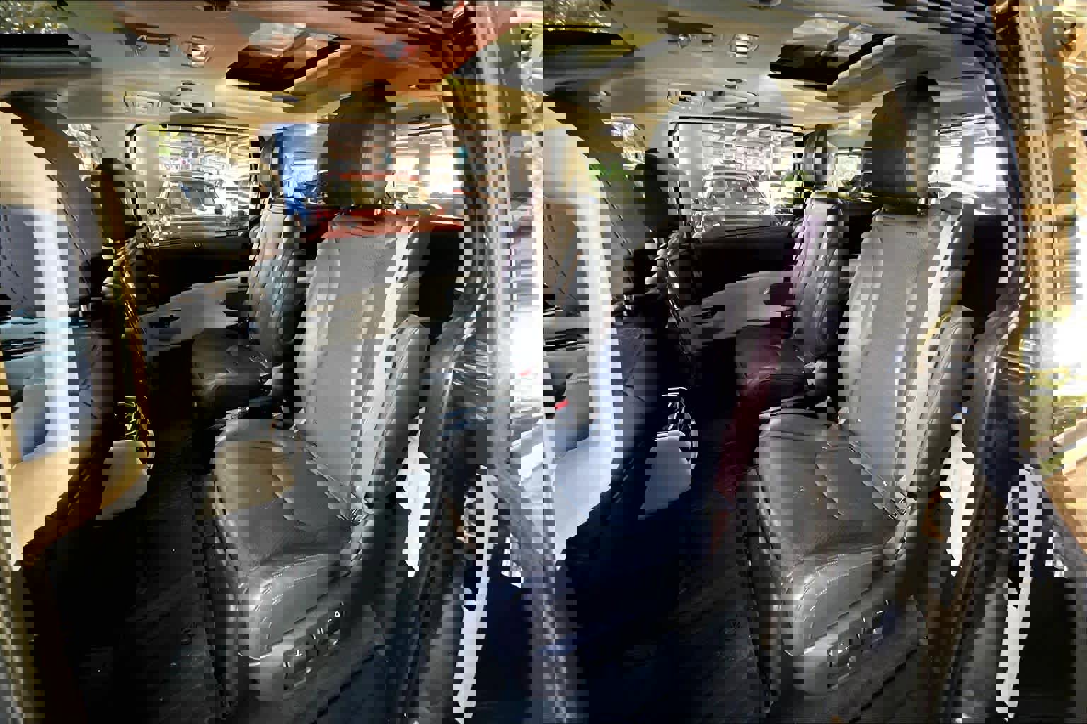 Used 2022 Kia Carnival SX Prestige image 19