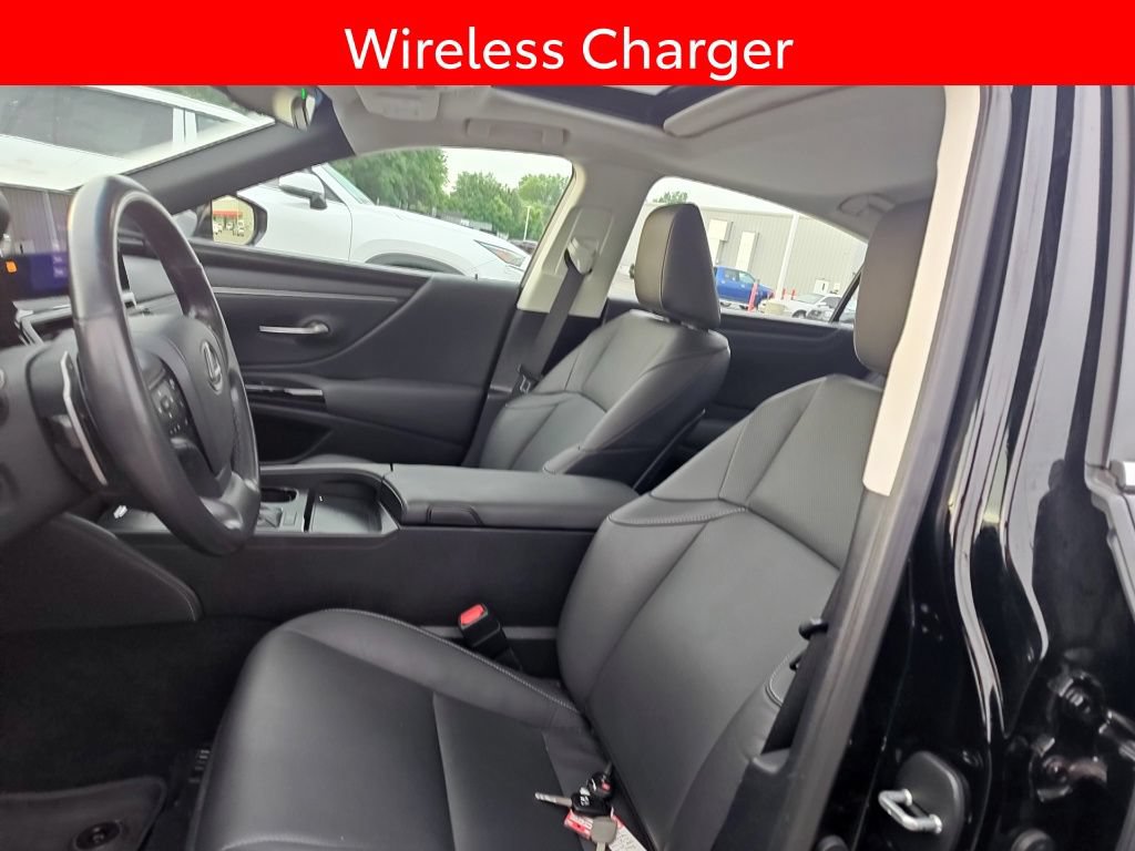 Used 2024 Lexus ES 350 w/ Premium Package FWD image 7