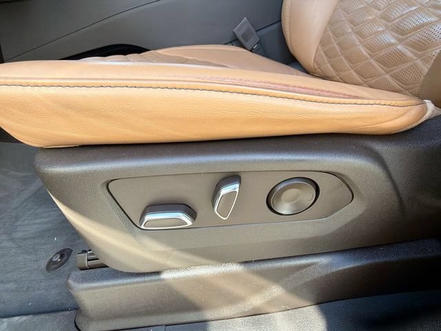 Used 2023 Cadillac Escalade Sport AWD/4WD image 21