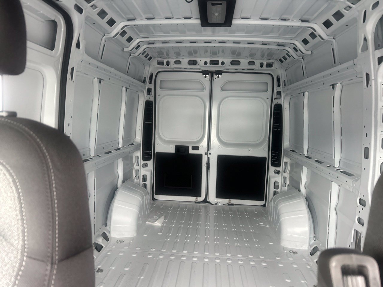 New 2027 RAM ProMaster 3500 w/ Safety Group FWD image 25