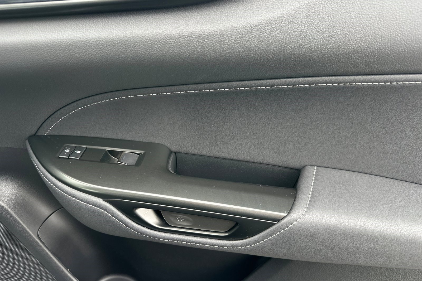 Certified 2025 Lexus NX 350h AWD w/ Cold Area Package image 22