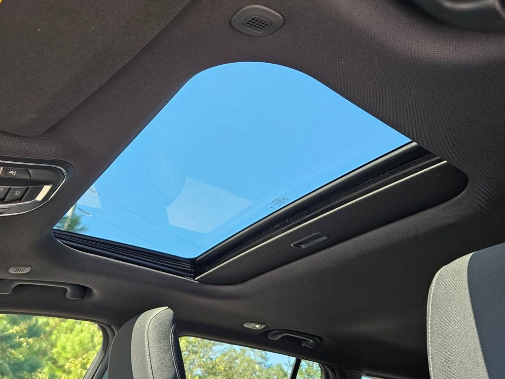 New 2025 Jeep Grand Cherokee Laredo X w/ Luxury Tech Group I image 17