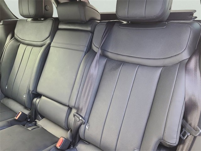 Used 2023 Land Rover Range Rover SE image 15