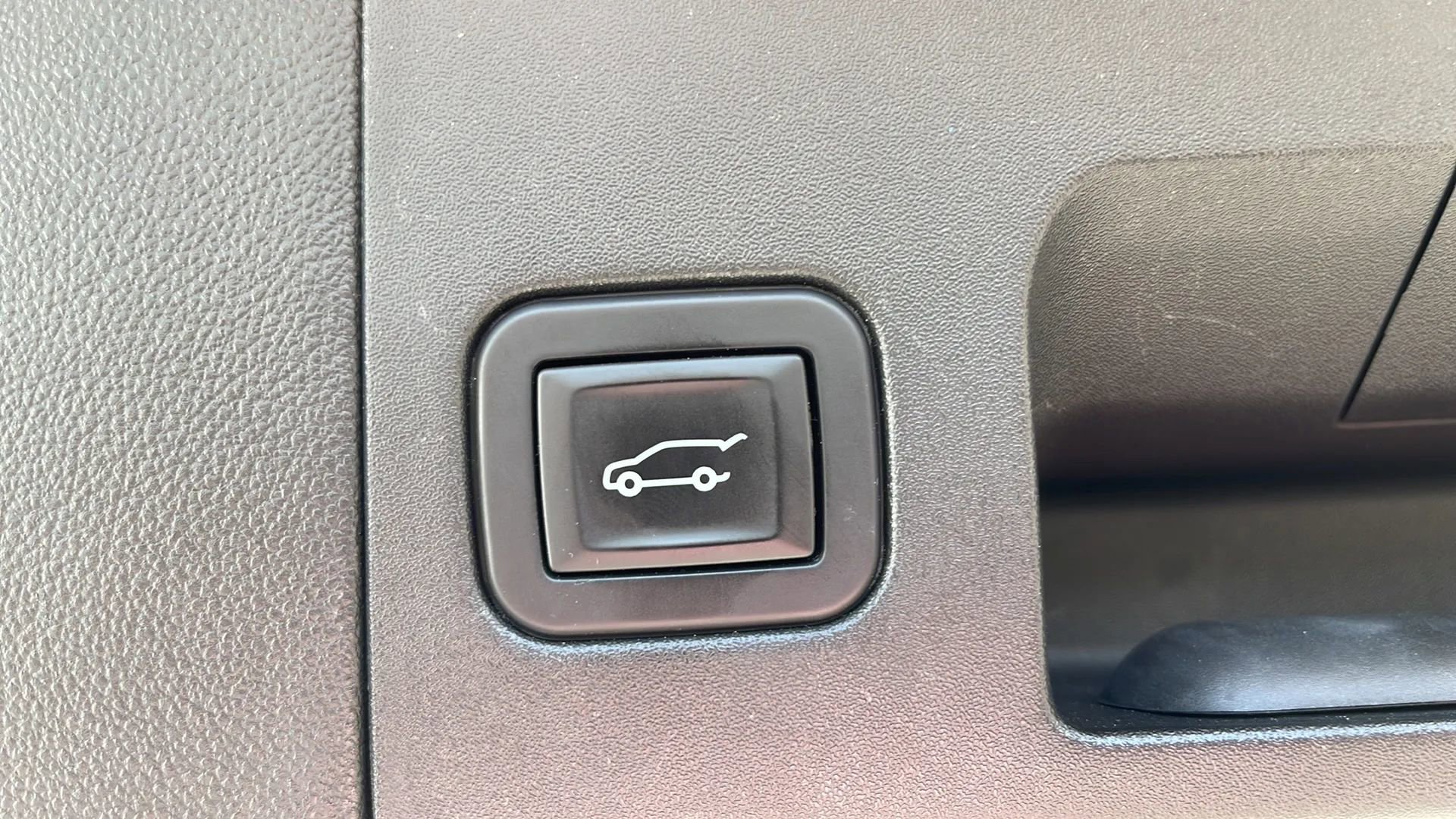 Used 2019 Cadillac XT5 Luxury image 29