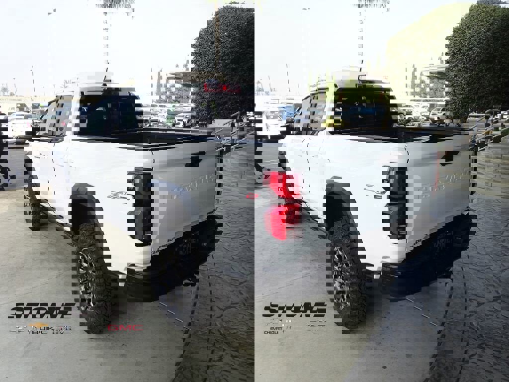 New 2026 Chevrolet Colorado ZR2 image 6