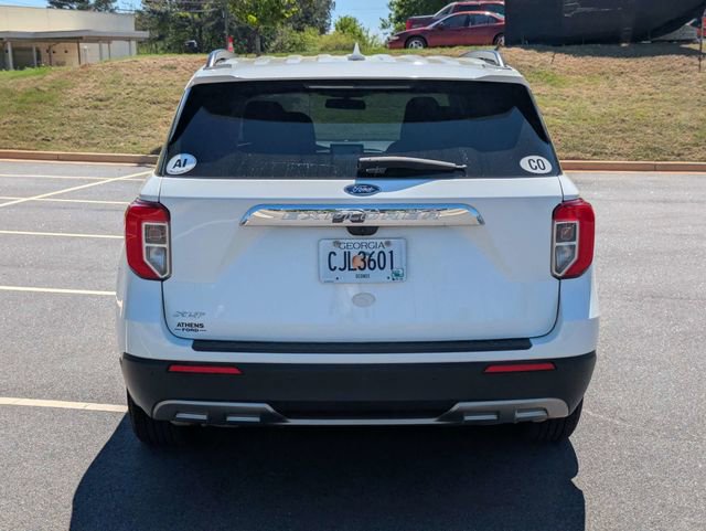 Used 2022 Ford Explorer XLT w/ Equipment Group 202A image 5