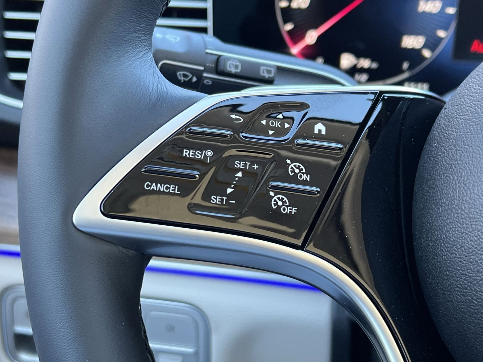 New 2026 Mercedes-Benz GLE 450 GLE 450 image 31