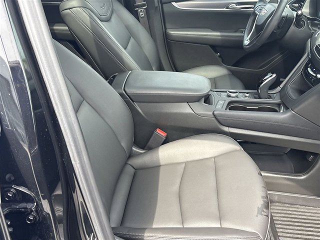Certified 2024 Cadillac XT6 Luxury AWD/4WD image 27