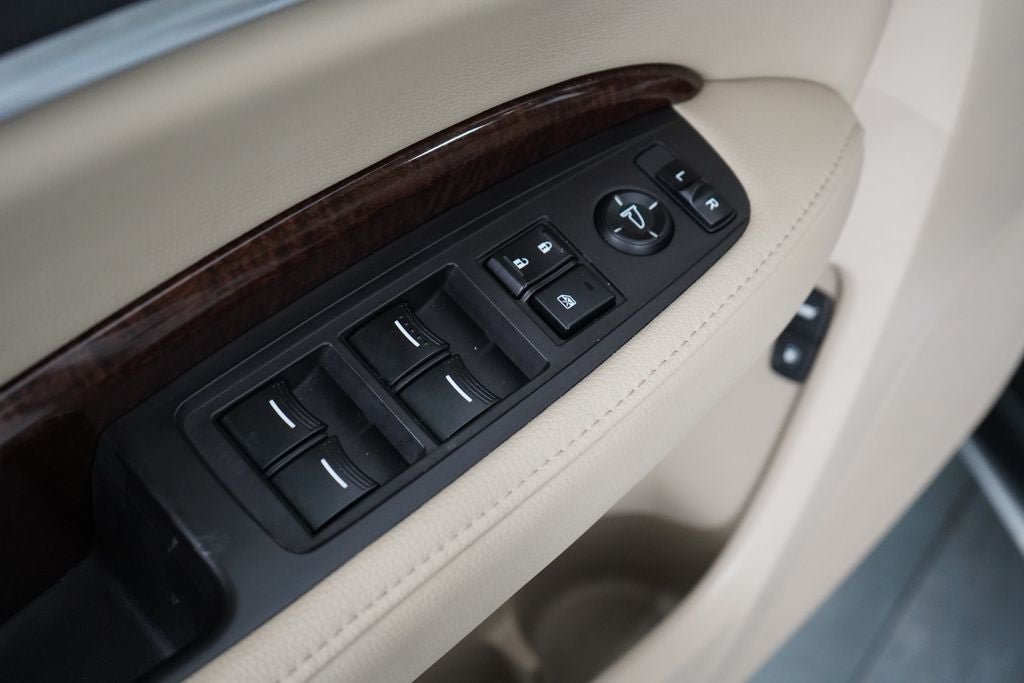 Used 2020 Acura MDX SH-AWD image 14
