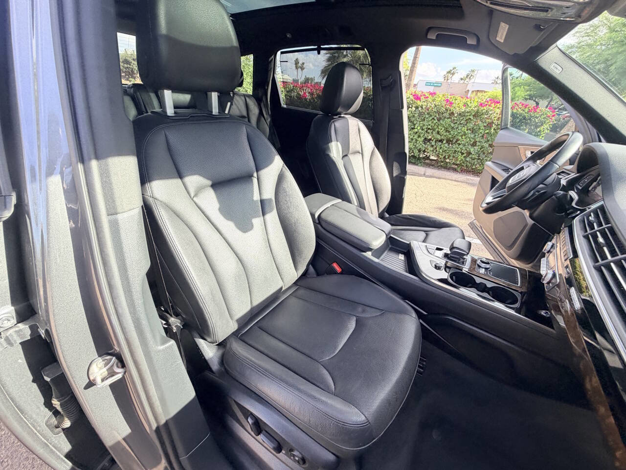 Used 2017 Audi Q7 3.0T Premium Plus AWD/4WD image 29