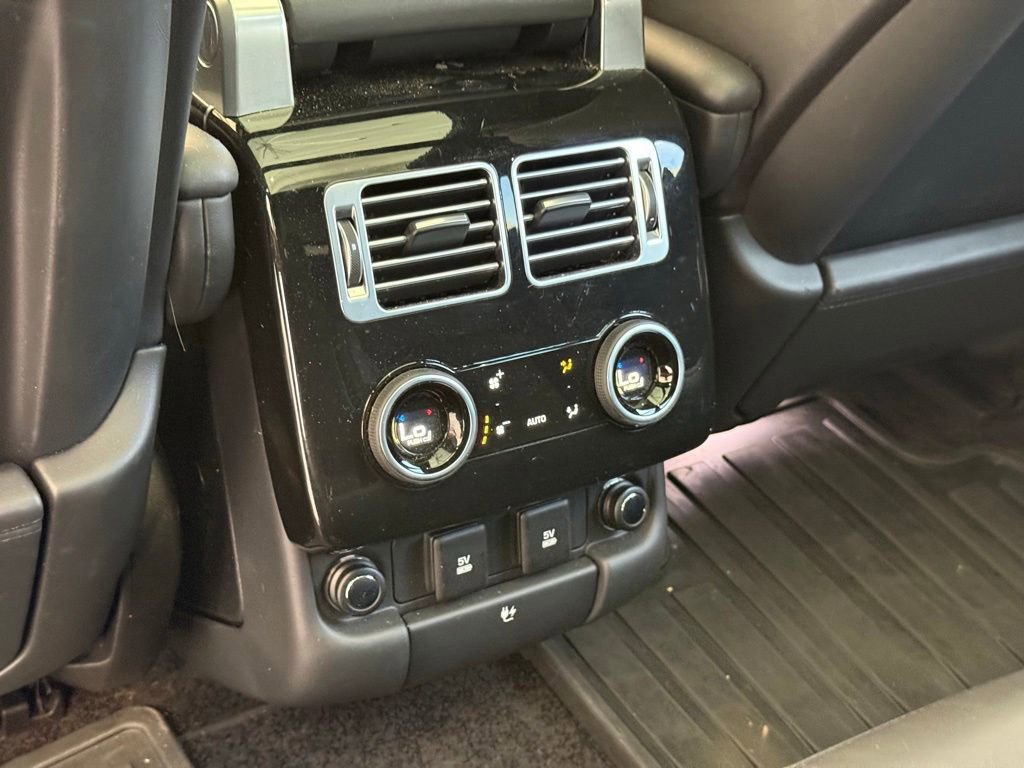 Used 2020 Land Rover Range Rover HSE AWD/4WD image 24