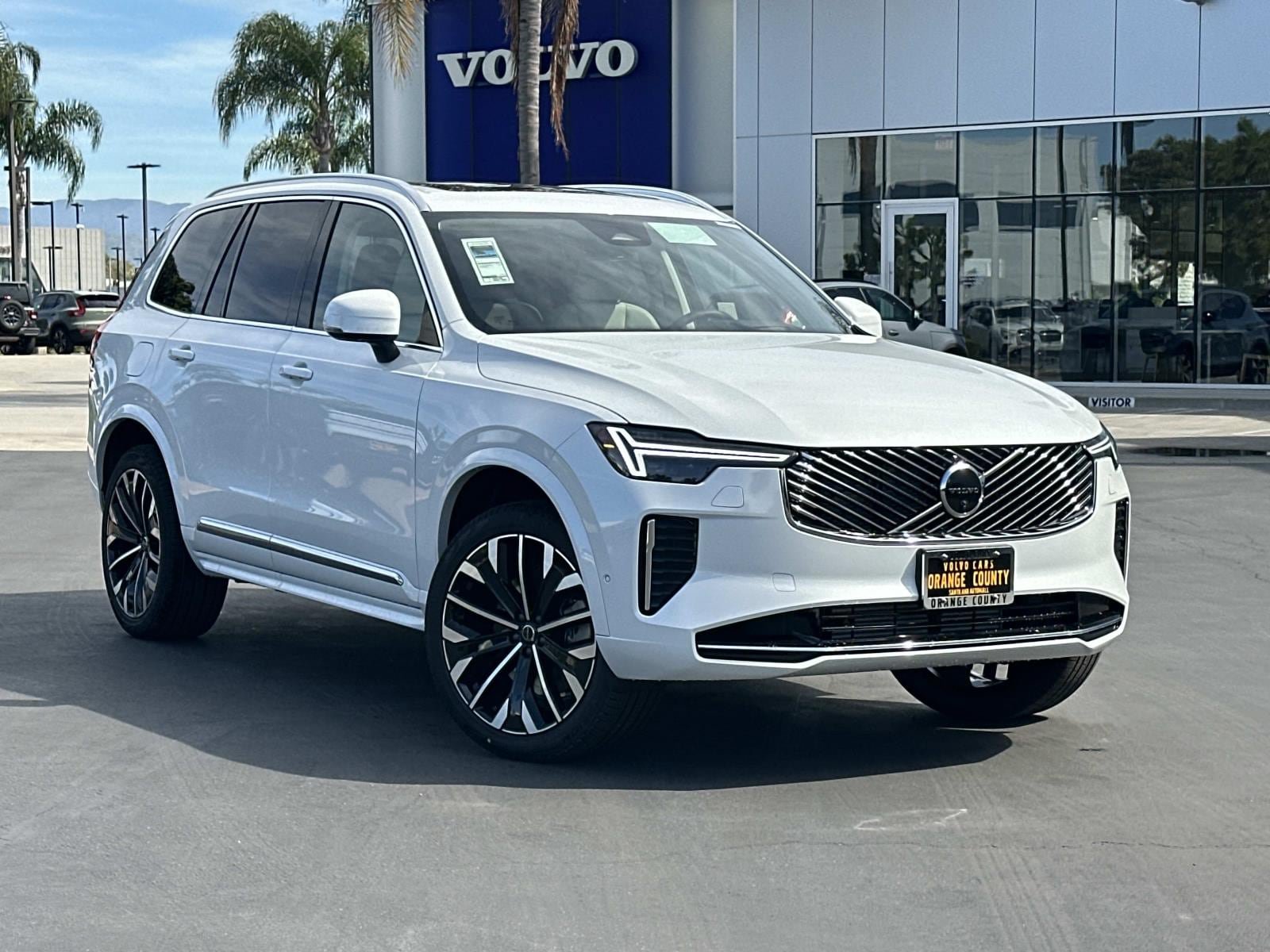New 2026 Volvo XC90 T8 Ultra w/ Protection Package Premier