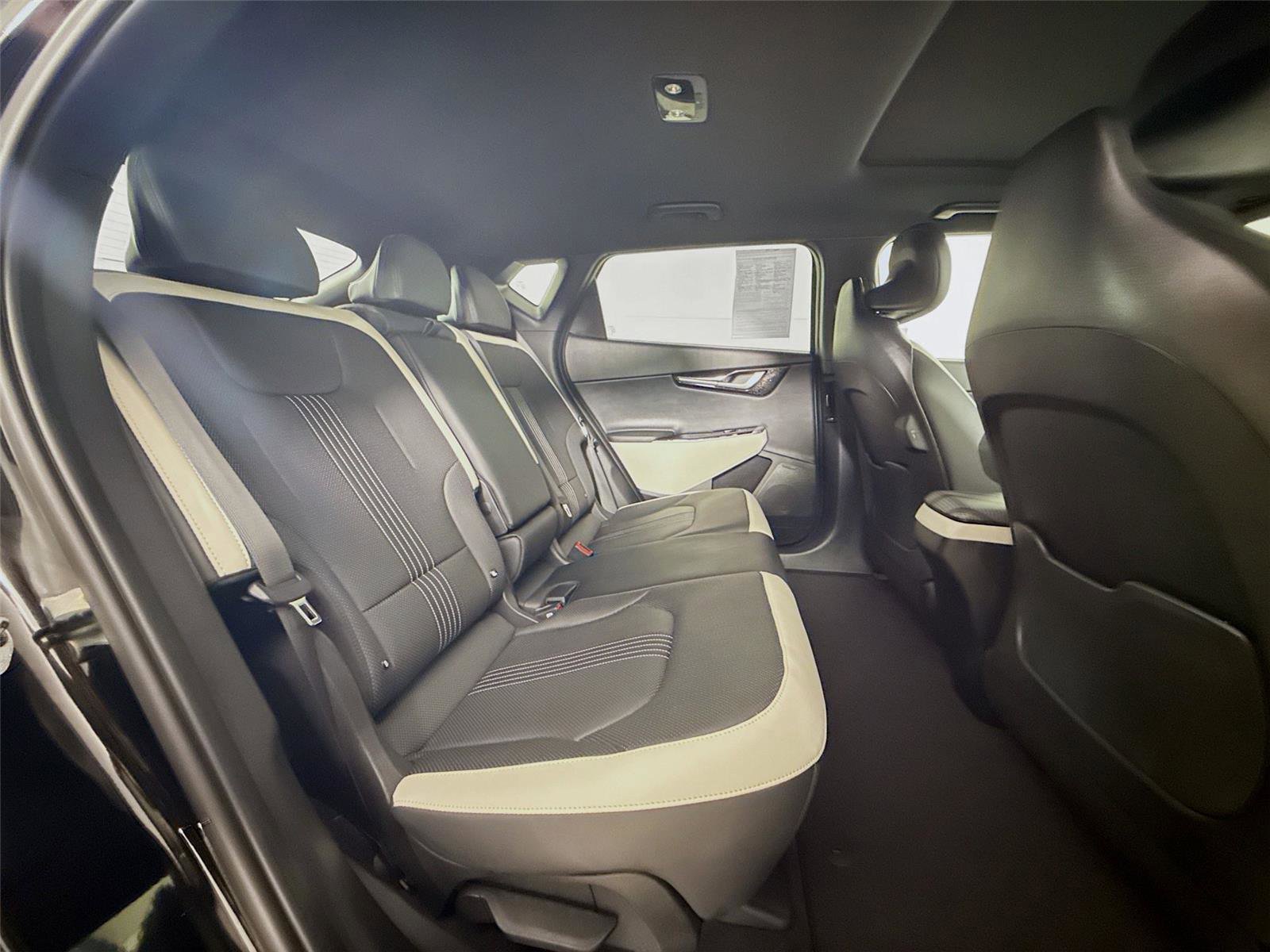 Used 2024 Kia EV6 GT-Line image 30