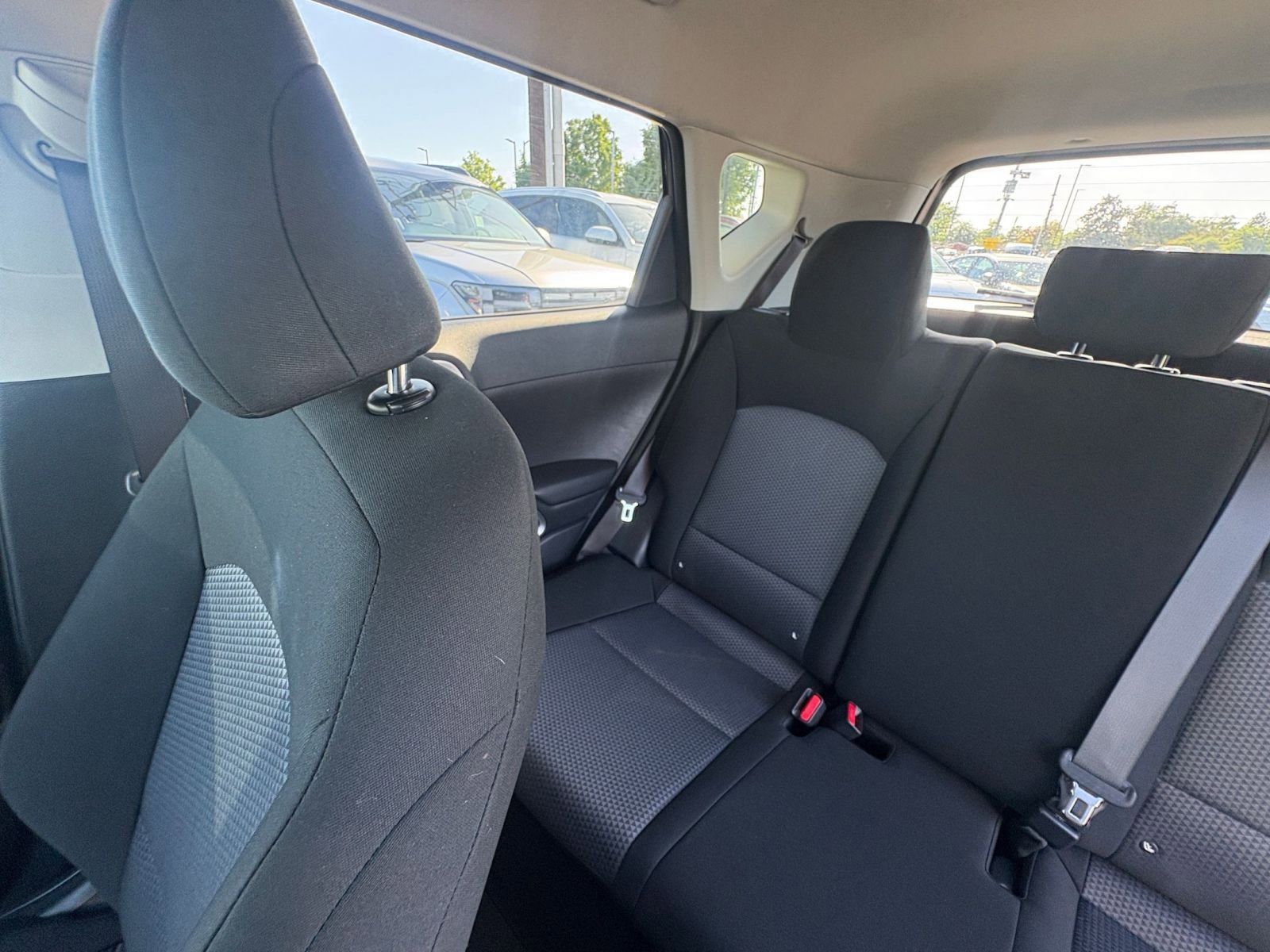 Used 2025 Kia Soul LX w/ LX Technology Package FWD image 37