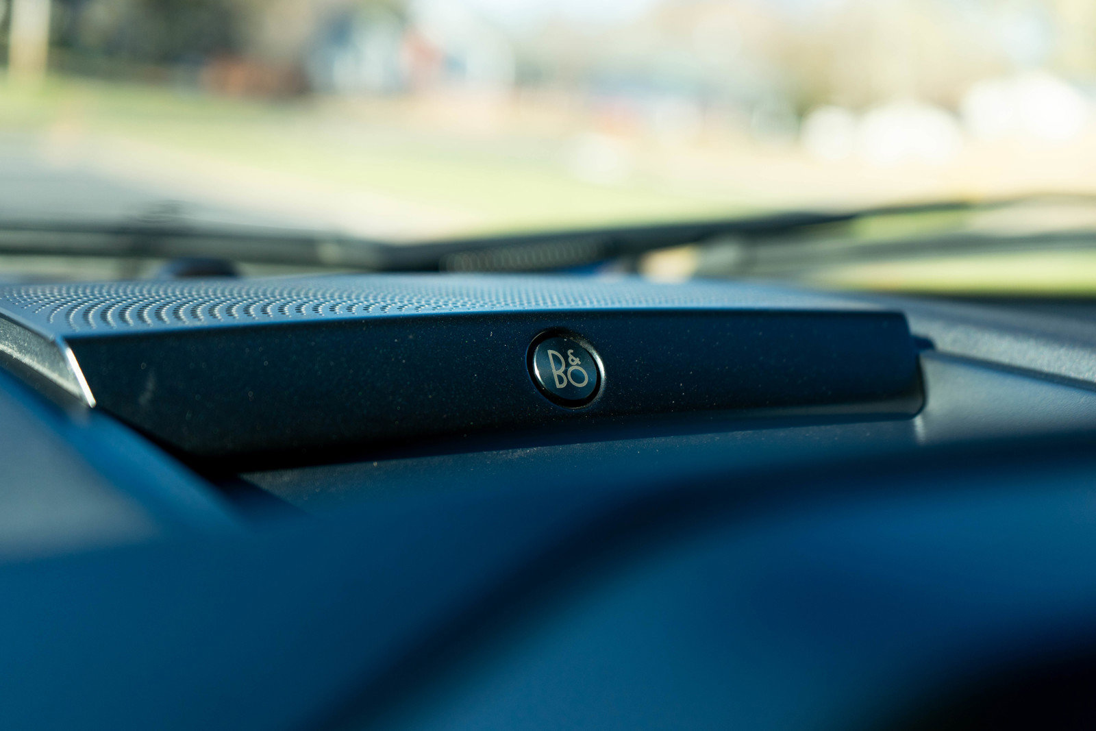 Used 2022 Ford F250 Lariat w/ Black Appearance Pkg image 16