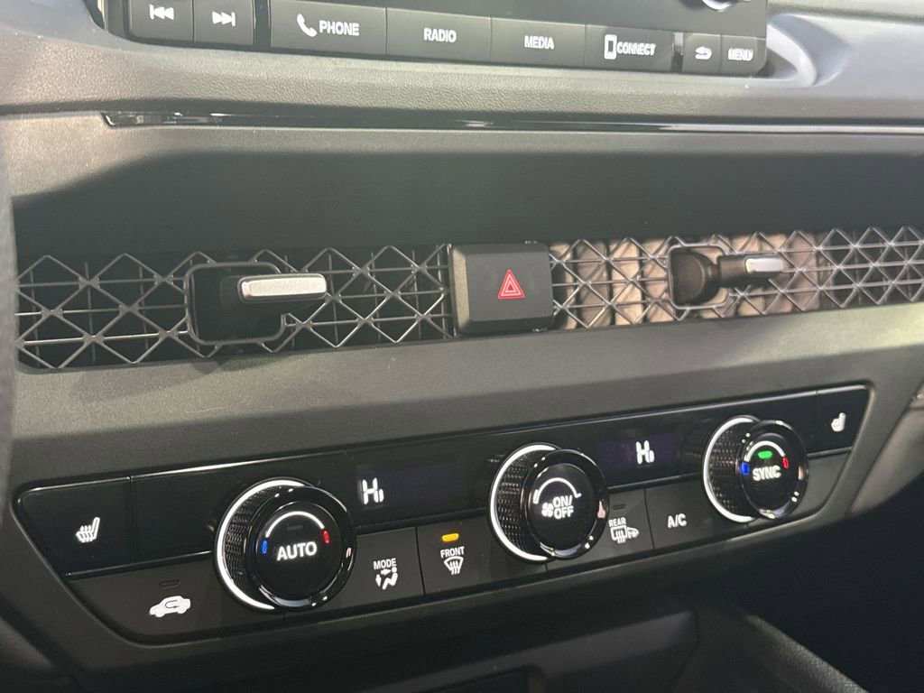 Used 2023 Honda Accord EX image 18