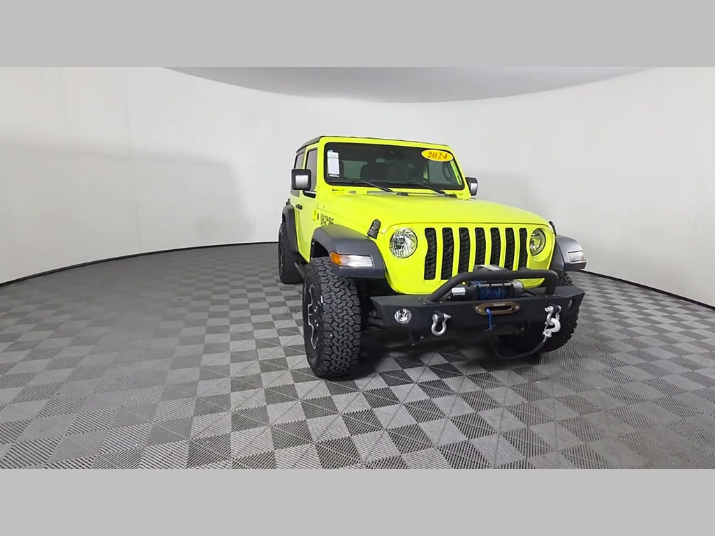 Used 2024 Jeep Wrangler Sport AWD/4WD image 52