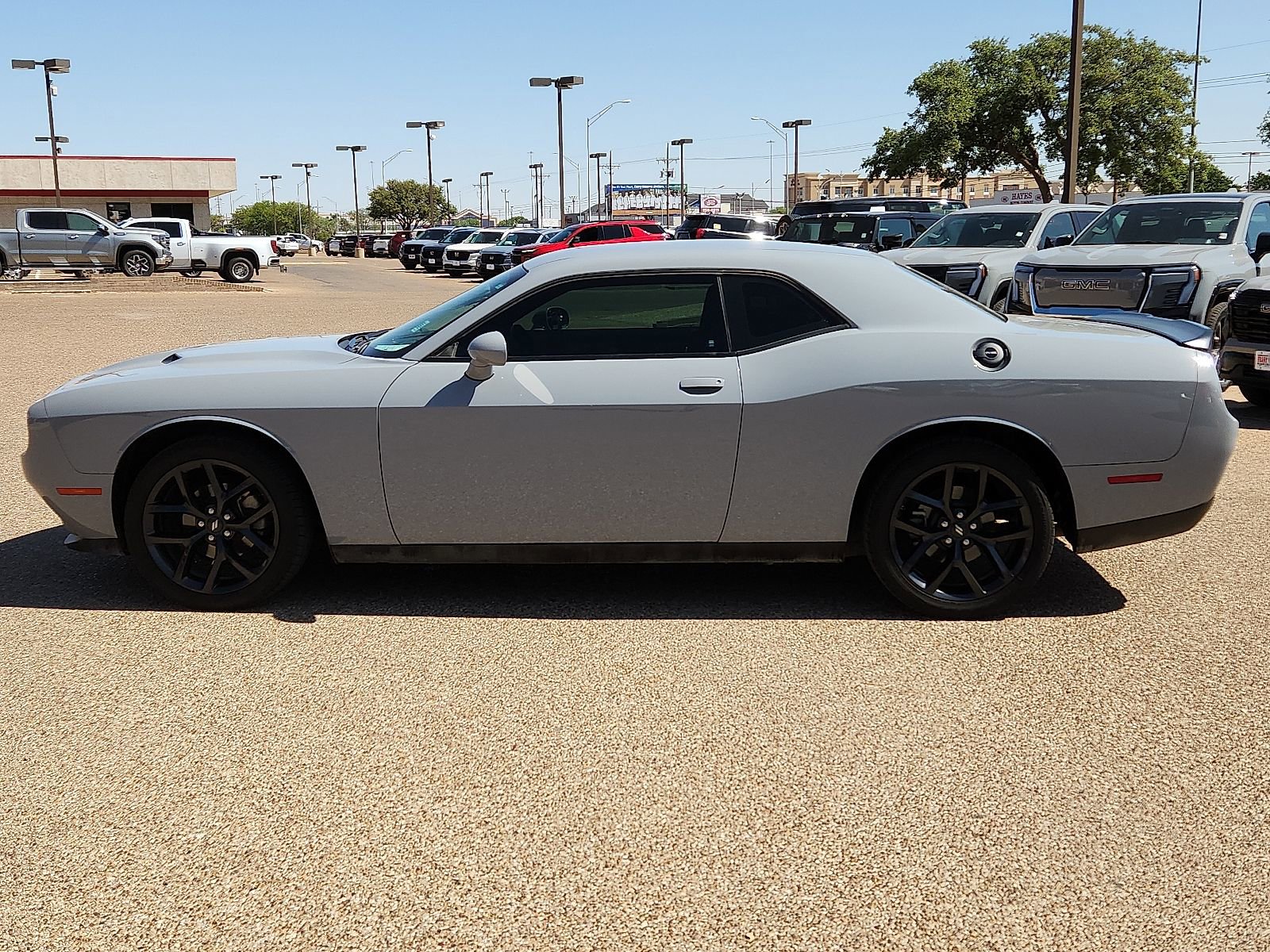 Used 2022 Dodge Challenger SXT w/ Blacktop Package RWD image 2