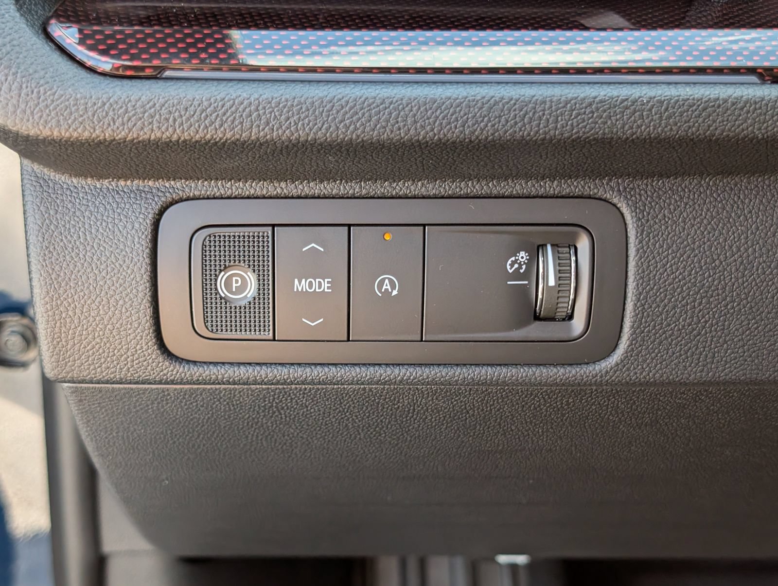 New 2027 Chevrolet Traverse RS w/ LPO, Floor Liner Package FWD image 22